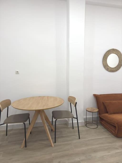 Strategic In With Terrace - Musas Appartement *